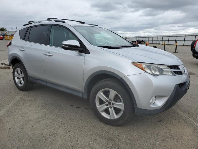 Photo 4 from auction – 2014 TOYOTA RAV4 XLE with VIN 2T3WFREVXEW125866