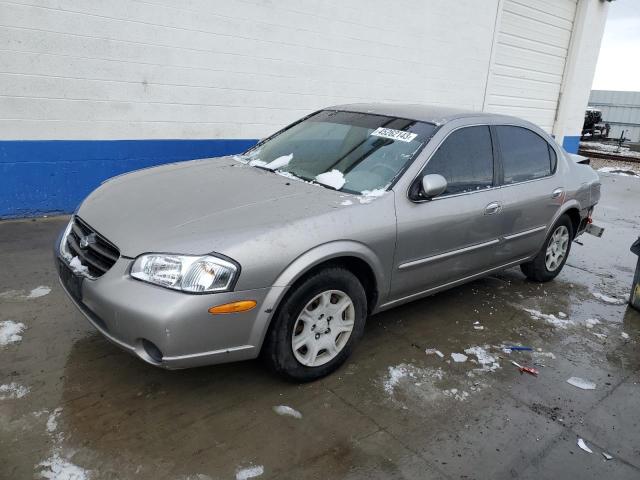 NISSAN MAXIMA GLE 2000 with VIN JN1CA31D9YT702103 - Photo from auction