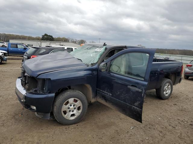 CHEVROLET SILVERADO 2007 with VIN 2GCEC19J371621780 - Photo from auction