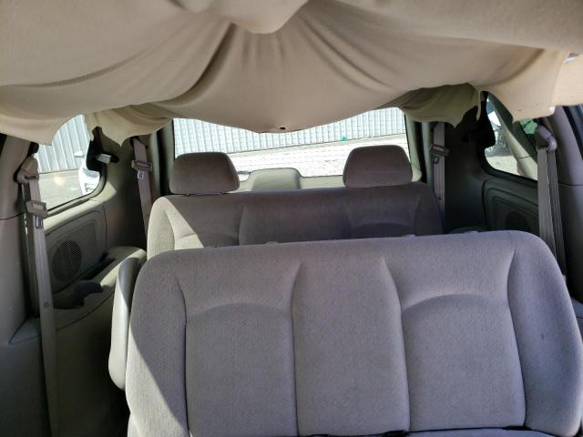 Photo 10 from auction – 2002 CHRYSLER VOYAGER LX with VIN 1C4GJ45382B719235