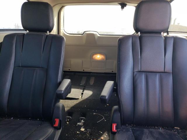 Photo 10 from auction – 2014 CHRYSLER TOWN & COU with VIN 2C4RC1BG7ER363679