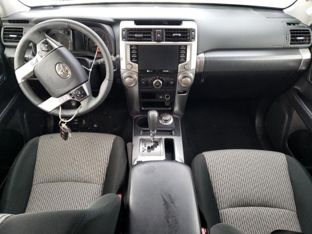 Photo 8 from auction – 2022 TOYOTA 4RUNNER SR with VIN JTEMU5JR2N6064203