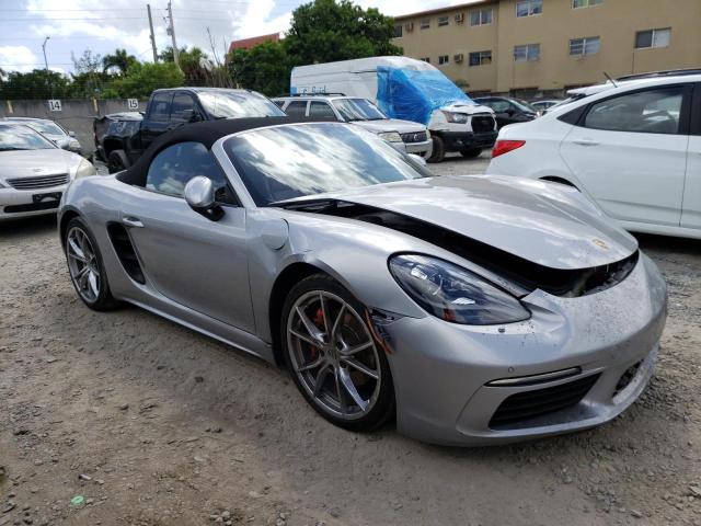 Photo 4 from auction – 2017 PORSCHE BOXSTER S with VIN WP0CB2A83HS240795