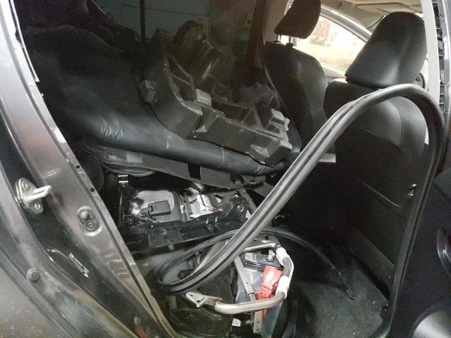 Photo 10 from auction – 2015 TOYOTA PRIUS C with VIN JTDKDTB32F1109858