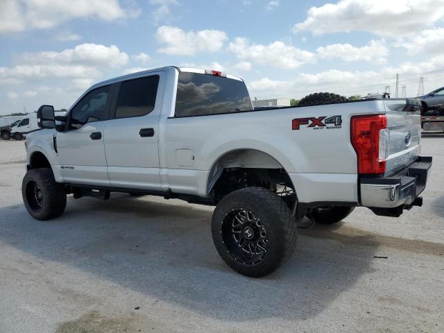 Photo 2 from auction – 2019 FORD F250 SUPER with VIN 1FT7W2BT3KEE01385