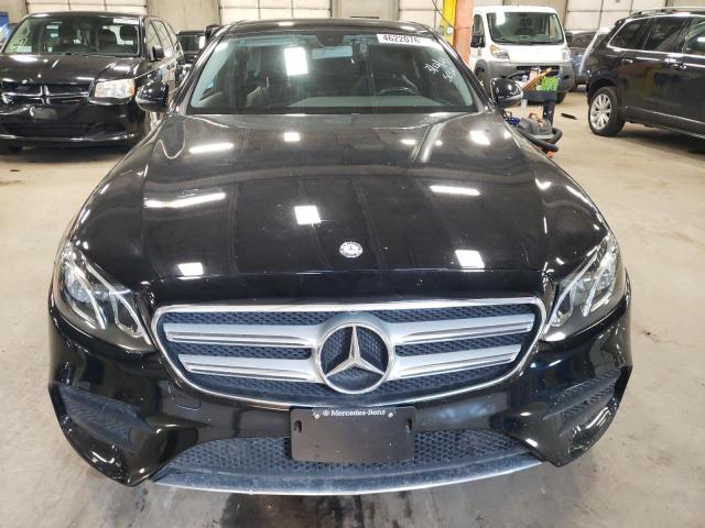 Photo 5 from auction – 2017 MERCEDES-BENZ E 300 4MAT with VIN WDDZF4KB2HA112712