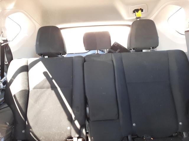 Photo 10 from auction – 2018 TOYOTA RAV4 LE with VIN 2T3ZFREV2JW453242