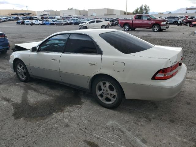 Photo 2 from auction – 2000 LEXUS ES 300 with VIN JT8BF28G3Y5094764