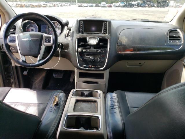 Photo 8 from auction – 2016 CHRYSLER TOWN & COU with VIN 2C4RC1BG5GR292212