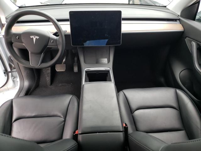 Photo 8 from auction – 2021 TESLA MODEL Y with VIN 5YJYGDEE2MF218412