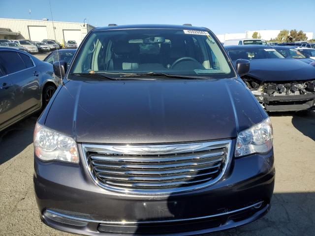 Photo 5 from auction – 2015 CHRYSLER TOWN & COU with VIN 2C4RC1BG2FR673434