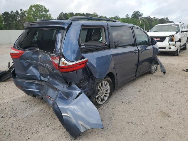 Photo 3 from auction – 2017 TOYOTA SIENNA XLE with VIN 5TDYZ3DC5HS786594