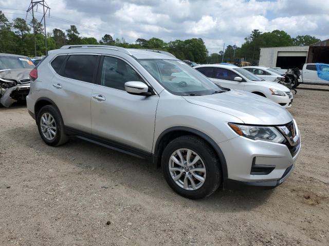 Photo 4 from auction – 2017 NISSAN ROGUE S with VIN KNMAT2MV9HP611323