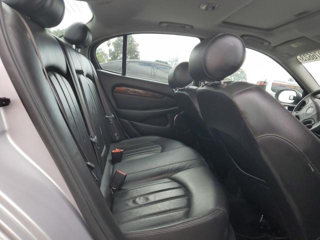 Photo 10 from auction – 2002 JAGUAR X-TYPE 3.0 with VIN SAJEA51C92WC33159