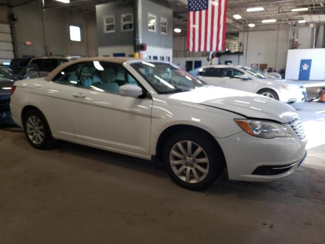Photo 4 from auction – 2011 CHRYSLER 200 with VIN 1C3BC2EB4BN549846