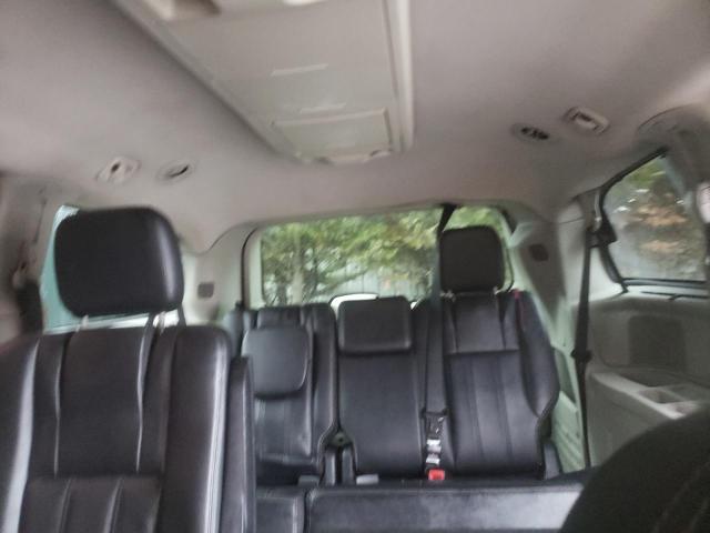 Photo 10 from auction – 2013 CHRYSLER TOWN & COU with VIN 2C4RC1BG4DR790414