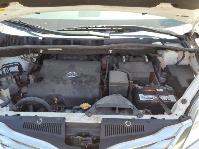 Photo 12 from auction – 2011 TOYOTA SIENNA XLE with VIN 5TDDK3DC7BS017525