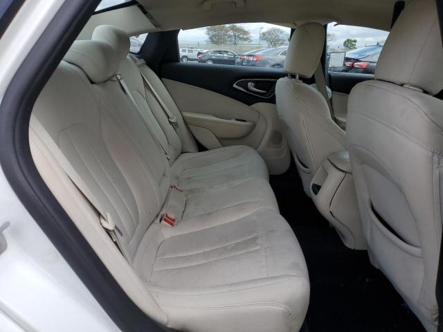 Photo 10 from auction – 2015 CHRYSLER 200 LIMITE with VIN 1C3CCCABXFN627245