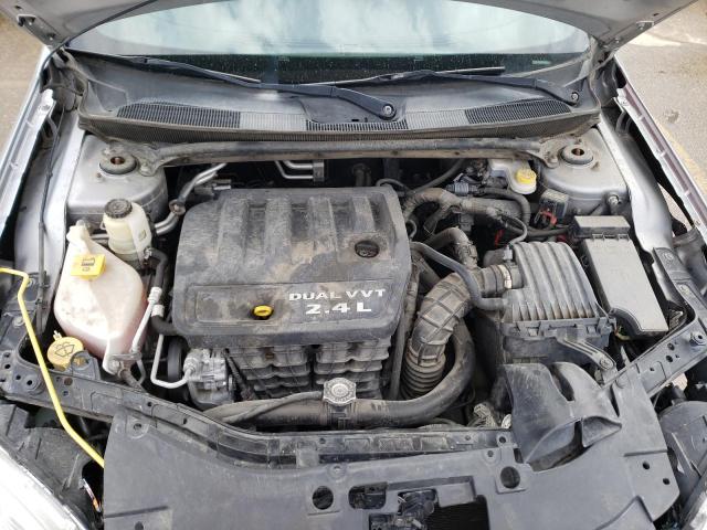 Photo 11 from auction – 2013 CHRYSLER 200 TOURIN with VIN 1C3CCBBB5DN598193