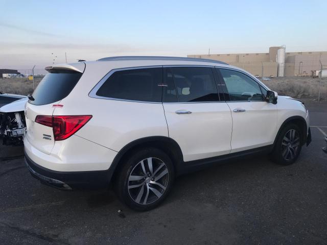 Photo 3 from auction – 2017 HONDA PILOT TOUR with VIN 5FNYF6H96HB082675