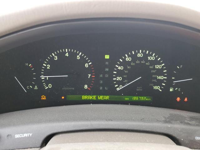Photo 9 from auction – 2000 LEXUS LS 400 with VIN JT8BH28F6Y0175899