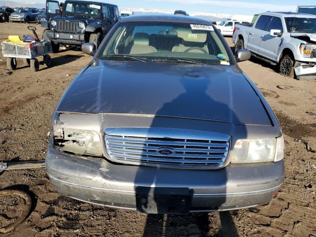 Photo 5 from auction – 2003 FORD CROWN VICT with VIN 2FAFP73W83X134927