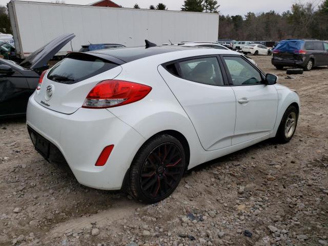Photo 3 from auction – 2013 HYUNDAI VELOSTER with VIN KMHTC6ADXDU119340