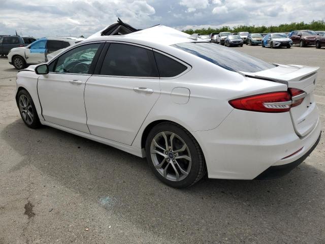 Photo 2 from auction – 2019 FORD FUSION TIT with VIN 3FA6P0RU6KR135147