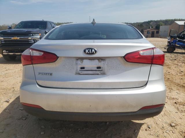 Photo 6 from auction – 2016 KIA FORTE LX with VIN KNAFK4A69G5504152