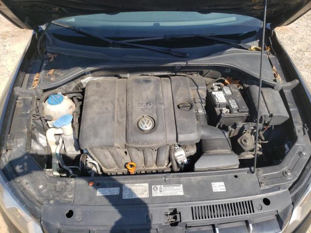 Photo 11 from auction – 2012 VOLKSWAGEN PASSAT with VIN 1VWBP7A33CC029269