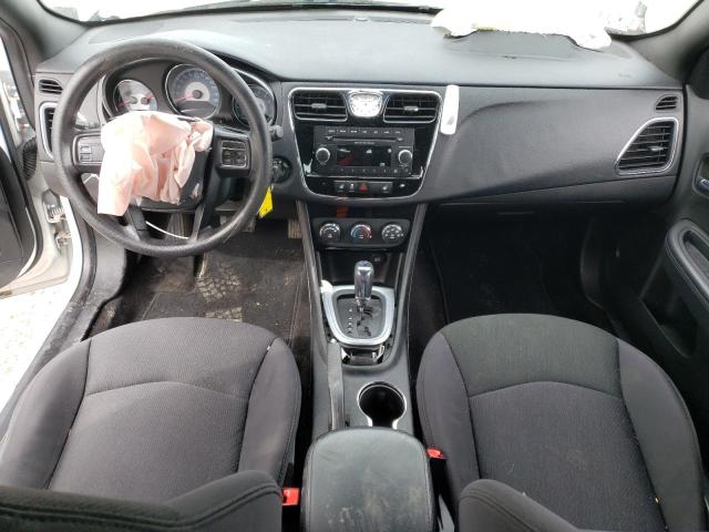 Photo 8 from auction – 2012 CHRYSLER 200 LX with VIN 1C3CCBAB5CN191359