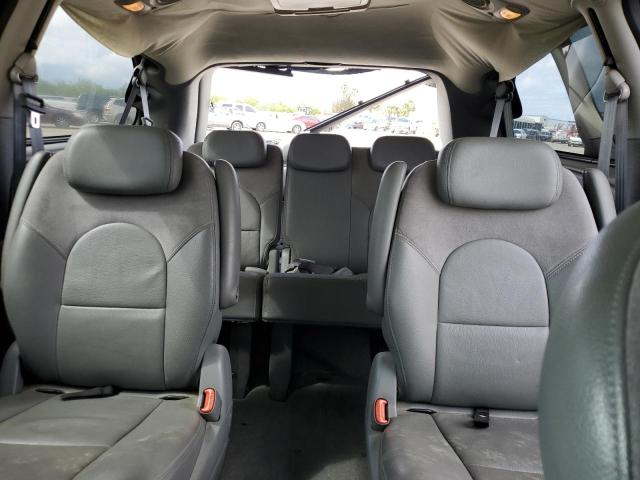Photo 10 from auction – 2005 CHRYSLER TOWN & COU with VIN 2C8GP64L55R339219