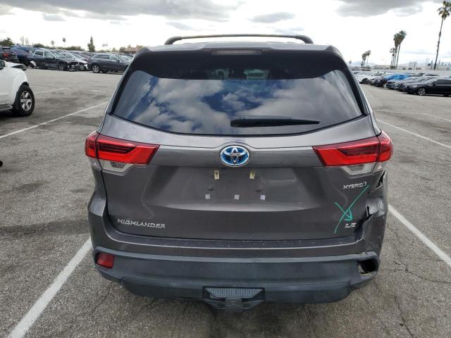 Photo 6 from auction – 2017 TOYOTA HIGHLANDER with VIN 5TDBGRFH6HS026035