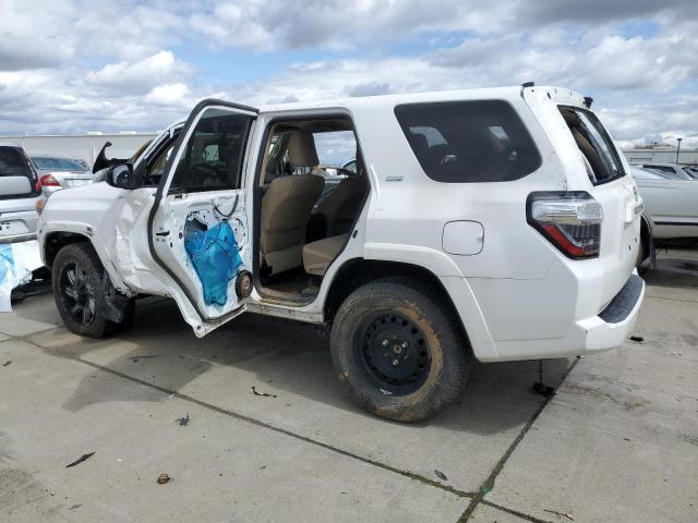 Photo 2 from auction – 2020 TOYOTA 4RUNNER SR with VIN JTEZU5JR7L5220471