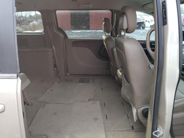 Photo 11 from auction – 2016 CHRYSLER TOWN & COU with VIN 2C4RC1BG7GR172721