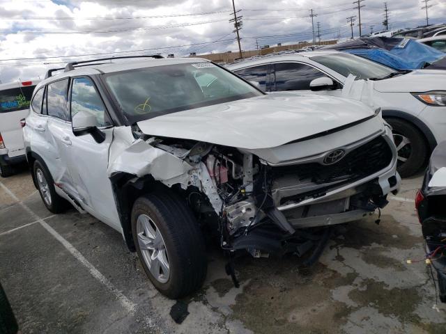Photo 4 from auction – 2022 TOYOTA HIGHLANDER with VIN 5TDZZRAH2NS545207