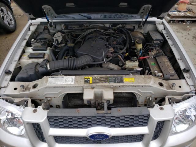 Photo 11 from auction – 2002 FORD EXPLORER S with VIN 1FMZU77E52UC76221