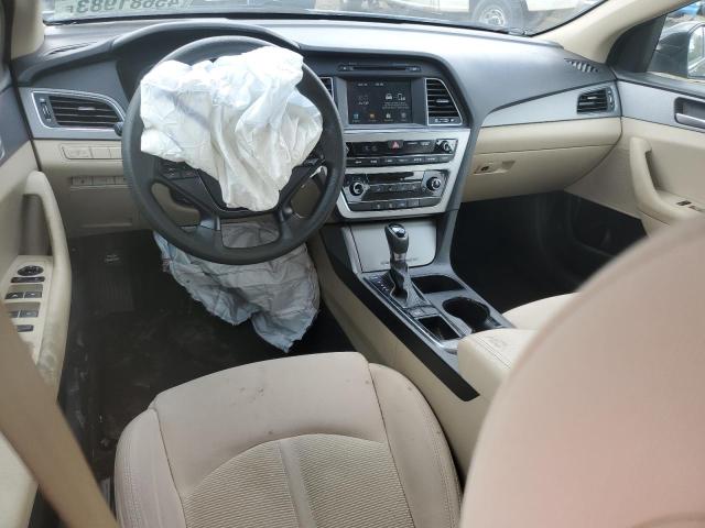 Photo 8 from auction – 2017 HYUNDAI SONATA SE with VIN 5NPE24AF1HH471583