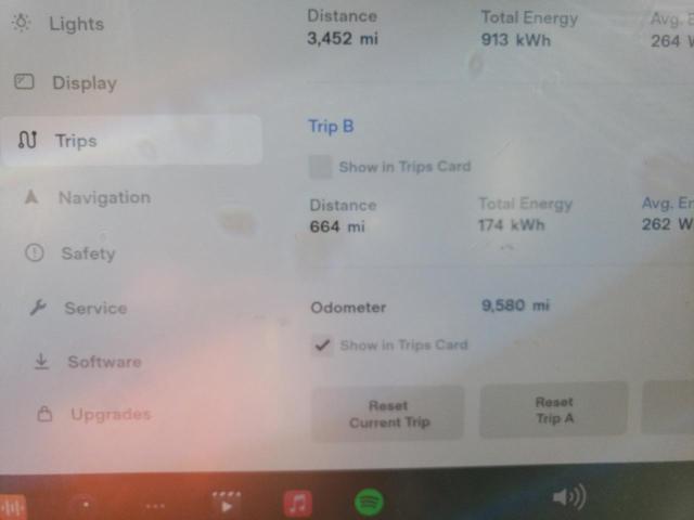 Photo 9 from auction – 2021 TESLA MODEL Y with VIN 5YJYGDEE7MF074694