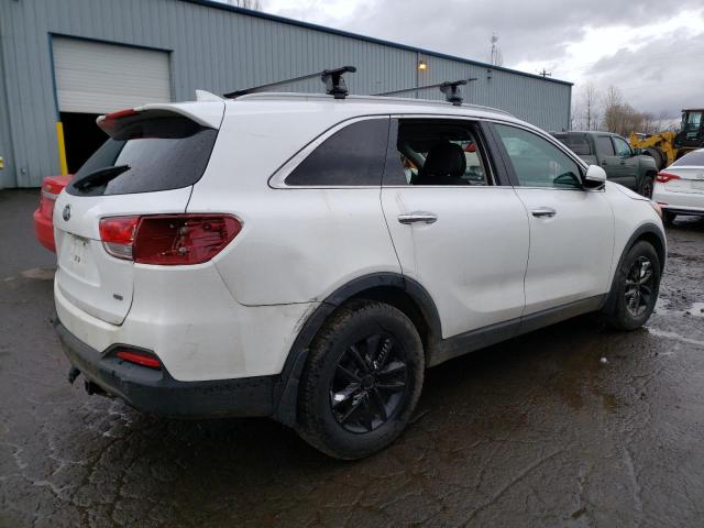 Photo 3 from auction – 2016 KIA SORENTO LX with VIN 5XYPGDA30GG032994
