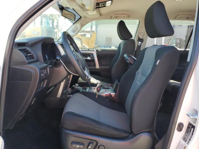 Photo 7 from auction – 2019 TOYOTA 4RUNNER SR with VIN JTEBU5JR1K5688664