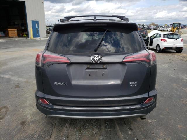 Zdjęcie 6 z aukcji – 2017 TOYOTA RAV4 XLE z VIN JTMRFREV0HD201853