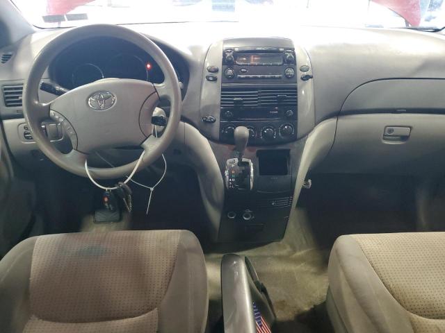Photo 8 from auction – 2010 TOYOTA SIENNA CE with VIN 5TDKK4CC7AS336856