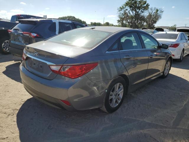 Photo 3 from auction – 2014 HYUNDAI SONATA GLS with VIN 5NPEB4AC0EH901072