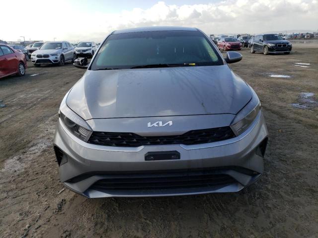 Photo 5 from auction – 2022 KIA FORTE FE with VIN 3KPF24AD7NE462471