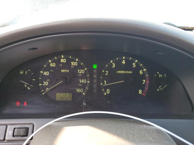 Photo 9 from auction – 2000 INFINITI I30 with VIN JNKCA31A6YT124592