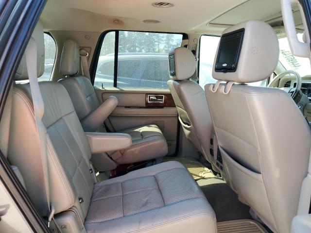 Photo 11 from auction – 2012 LINCOLN NAVIGATOR with VIN 5LMJJ2J54CEL07291