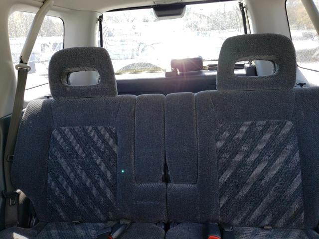 Photo 10 from auction – 2000 HONDA CR-V LX with VIN JHLRD2842YC004904
