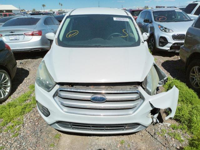 Photo 5 from auction – 2017 FORD ESCAPE SE with VIN 1FMCU0GD2HUA94831