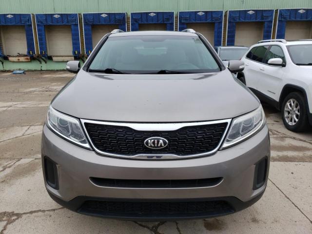 Photo 5 from auction – 2015 KIA SORENTO LX with VIN 5XYKTDA78FG647882